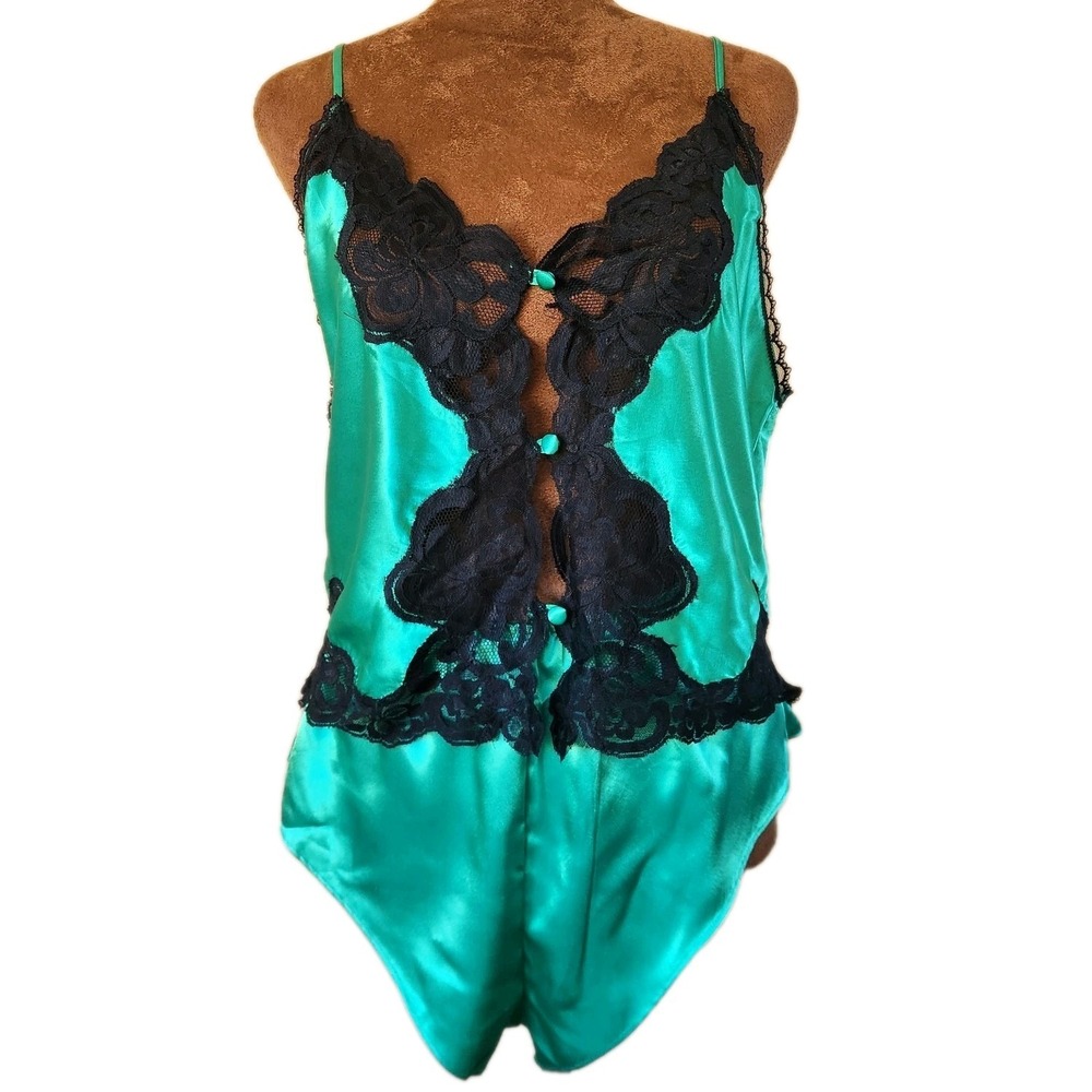 Gold Label Victoria's Secret Sleep Cami And Short‎ Set Size L Kelly Green Lace